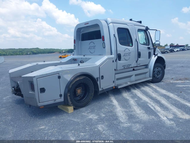 Продажа на аукционе авто 2009 Freightliner M2 106 Medium Duty, vin: 1FVACXBT39HAJ4864, номер лота: 45503692