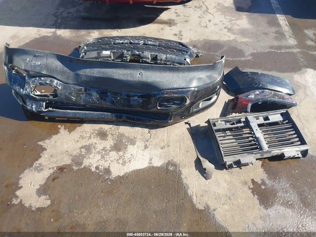 1C6SRFFT0PN563248 RAM 1500 Big Horn 4x4 5&#039;7 Box