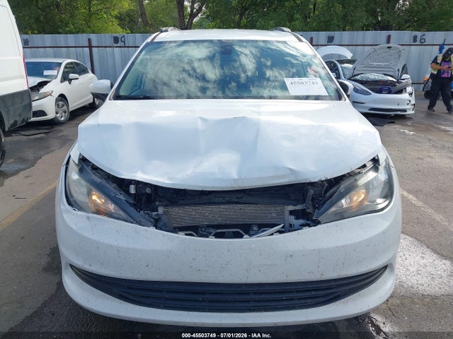 Chrysler Voyager Lxi 2020 2C4RC1DG7LR176159 Image 12