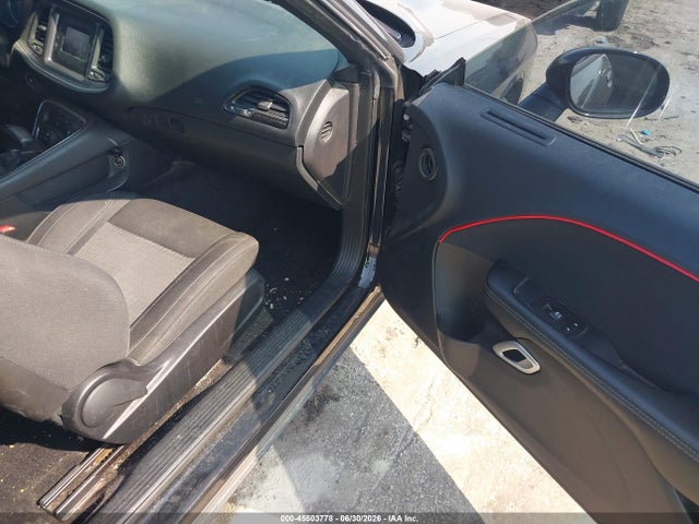 45503778 :رقم المزاد ، 2C3CDZAGXGH338453 vin ، 2016 Dodge Challenger Sxt مزاد بيع