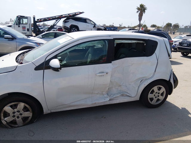Chevrolet Sonic Ls Auto 2014 1G1JA6SG1E4170391 Image 6
