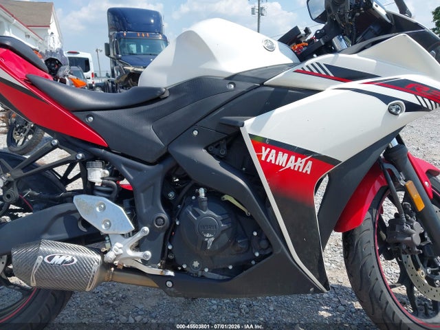 Yamaha YZFR3 2016 MH3RH06Y3GK012785 Image 8