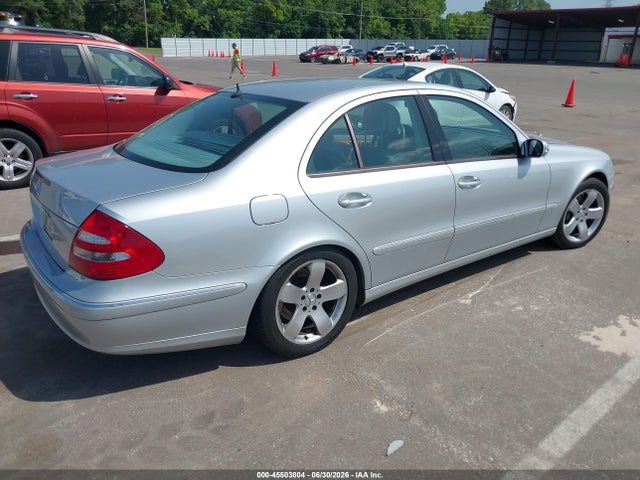 Продаж на аукціоні авто 2006 Mercedes-benz E 500, vin: WDBUF70J26A880900, номер лоту: 45503804