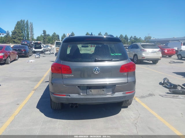 Auction sale of the 2018 Volkswagen Tiguan Limited 2.0t, vin: WVGAV7AXXJK001653, lot number: 45503828