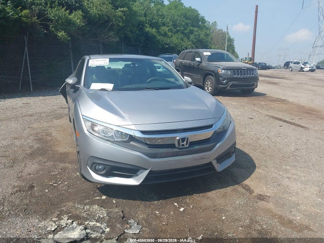 Honda Civic Ex-t 2017 2HGFC3B38HH358143 Image 18