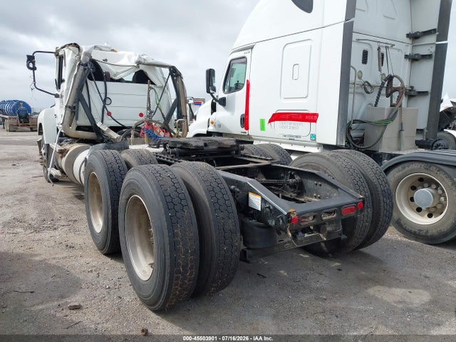 45503901 :رقم المزاد ، 1M1PN4GY7SM017490 vin ، 2025 Mack Pinnacle مزاد بيع