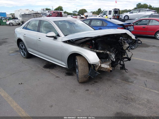 Audi A4 Premium Plus 2017 WAUENAF47HN020460 головне зображення