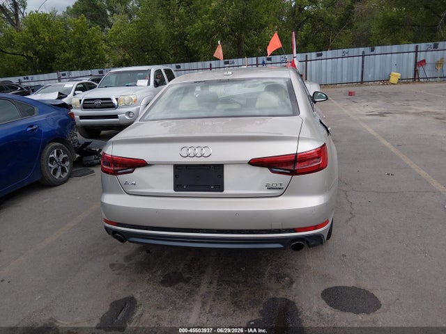 Audi A4 Premium Plus 2017 WAUENAF47HN020460 Image 16