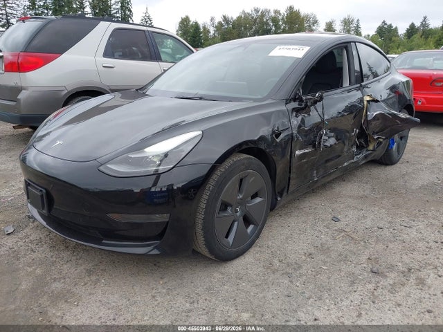 Tesla Model 3 Rear-wheel Drive 2023 5YJ3E1EA5PF661685 Image 2