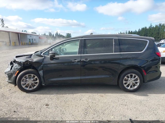 Продажа на аукционе авто 2021 Chrysler Pacifica Touring L Awd, vin: 2C4RC3BG3MR518240, номер лота: 45503951