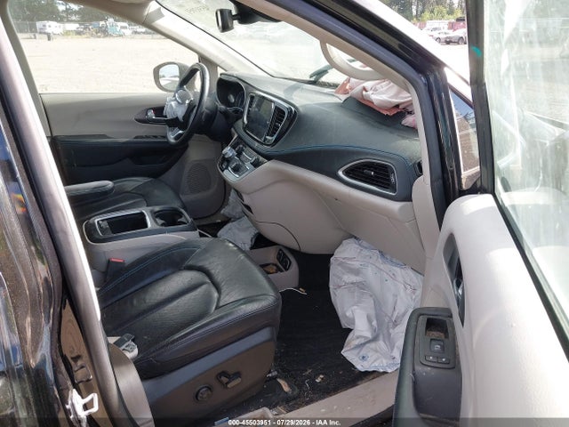 Продажа на аукционе авто 2021 Chrysler Pacifica Touring L Awd, vin: 2C4RC3BG3MR518240, номер лота: 45503951
