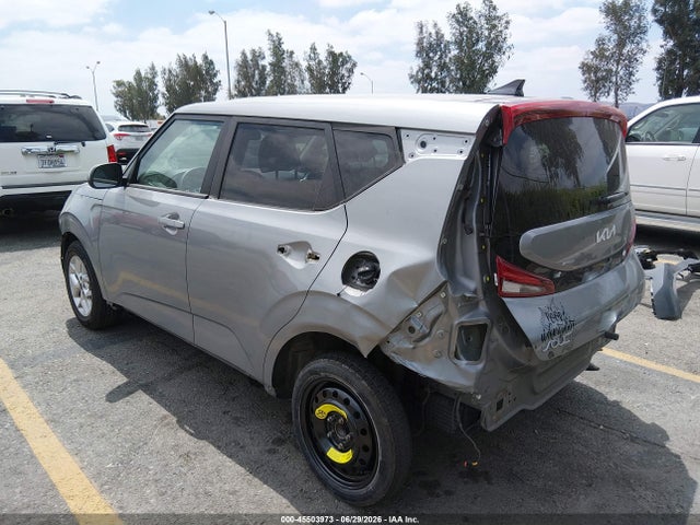 KIA SOUL LX 2022 KNDJ23AUXN7805925 Image 3