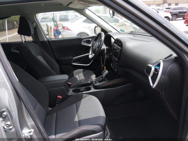 KIA SOUL LX 2022 KNDJ23AUXN7805925 Image 5