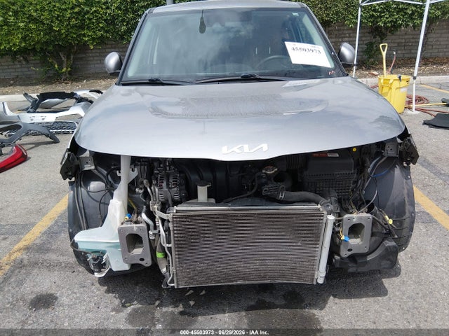 KIA SOUL LX 2022 KNDJ23AUXN7805925 Image 6