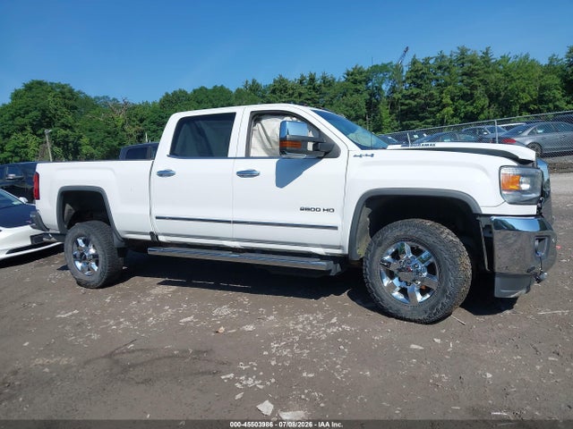 45503986 :رقم المزاد ، 1GT12TEY3JF255318 vin ، 2018 Gmc Sierra 2500hd Slt مزاد بيع