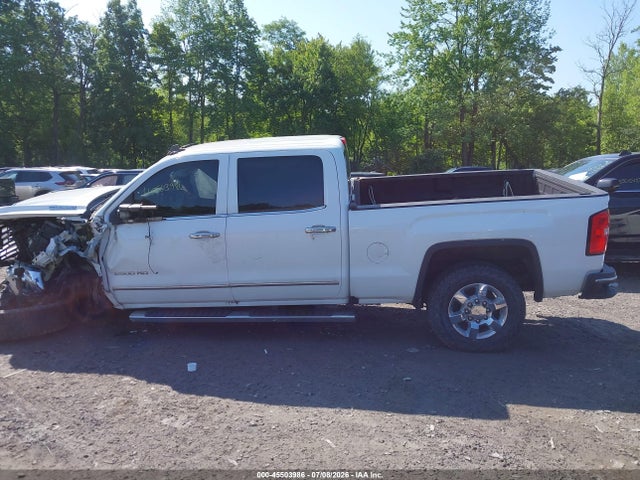 45503986 :رقم المزاد ، 1GT12TEY3JF255318 vin ، 2018 Gmc Sierra 2500hd Slt مزاد بيع