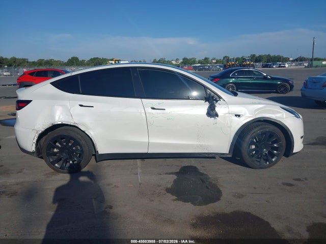 Продаж на аукціоні авто 2023 Tesla Model Y Awd/long Range Dual Motor All-wheel Drive, vin: 7SAYGDEE4PA113178, номер лоту: 45503988