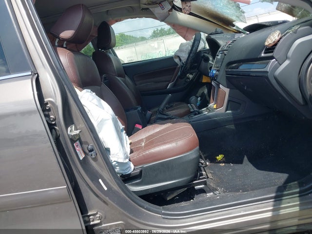 Subaru Forester 2.5i Touring 2017 JF2SJATC5HH536216 Image 5