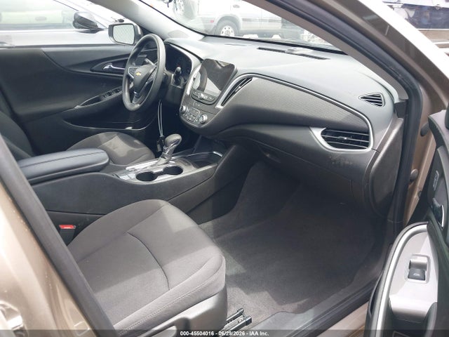 1G1ZD5ST2RF209906 Chevrolet Malibu Fwd 1lt
