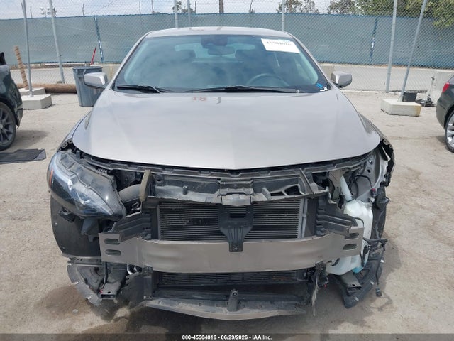 1G1ZD5ST2RF209906 Chevrolet Malibu Fwd 1lt