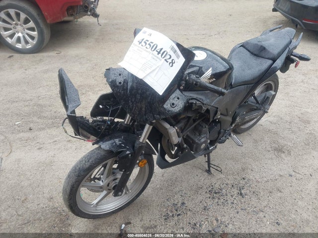 2012 Honda Cbr250 R მანქანა იყიდება აუქციონზე, vin: MLHMC4101C5203241, აუქციონის ნომერი: 45504028
