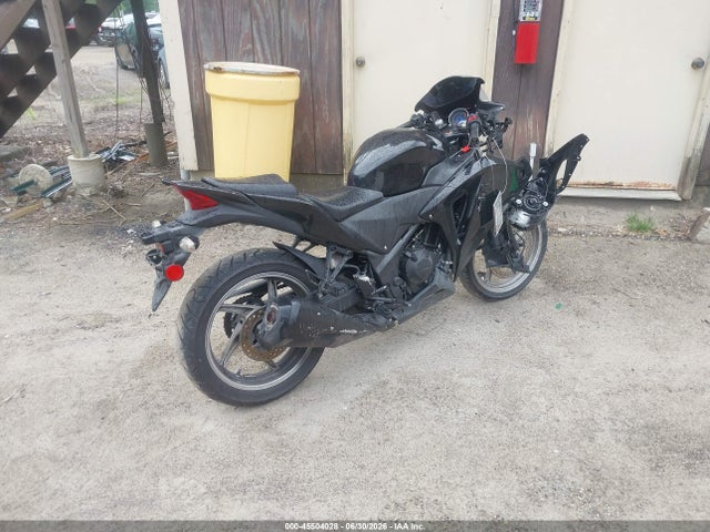 2012 Honda Cbr250 R მანქანა იყიდება აუქციონზე, vin: MLHMC4101C5203241, აუქციონის ნომერი: 45504028