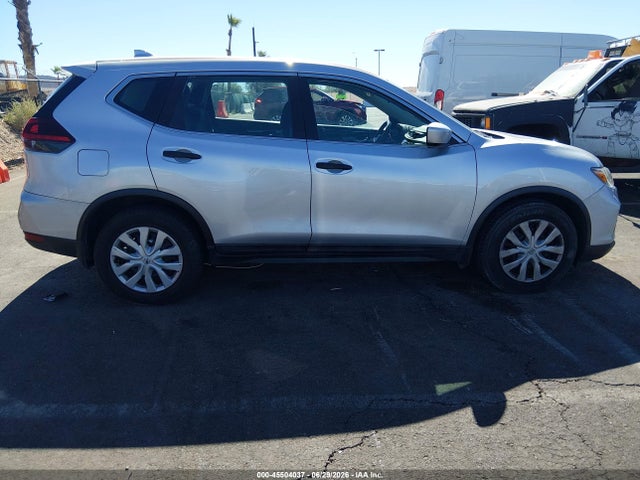 Nissan ROGUE S 2018 5N1AT2MT2JC711853 Image 13