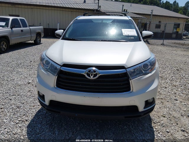 45504039 :رقم المزاد ، 5TDJKRFH3GS327547 vin ، 2016 Toyota Highlander Xle V6 مزاد بيع