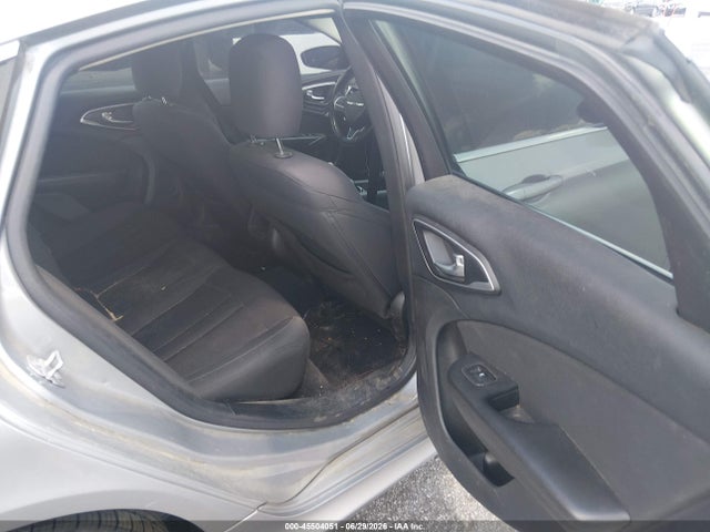 45504051 :رقم المزاد ، 1C3CCCAB3FN612103 vin ، 2015 Chrysler 200 Limited مزاد بيع