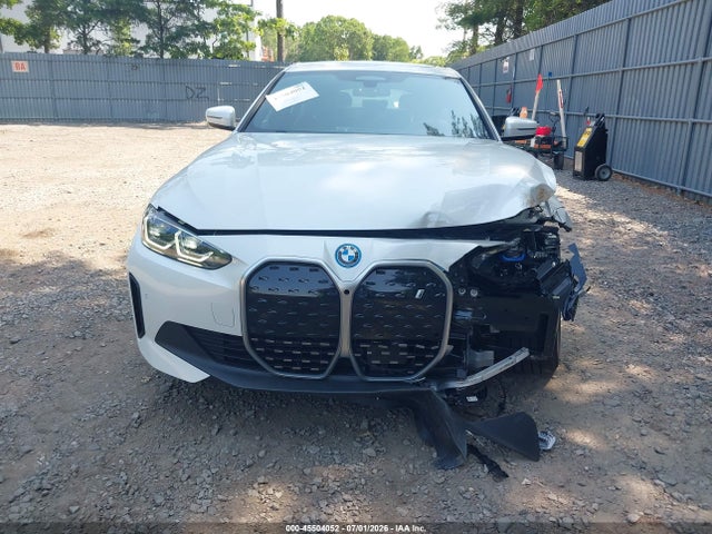 45504052 :رقم المزاد ، WBY83FB04RFS70609 vin ، 2024 Bmw I4 Gran Coupe Xdrive40 مزاد بيع