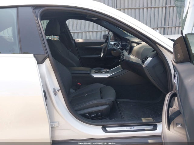 45504052 :رقم المزاد ، WBY83FB04RFS70609 vin ، 2024 Bmw I4 Gran Coupe Xdrive40 مزاد بيع