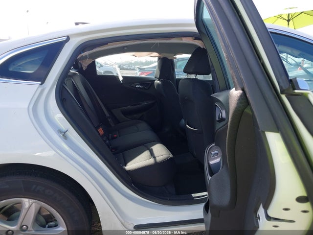 1G1ZC5ST5RF190321 Chevrolet Malibu Fwd 1fl