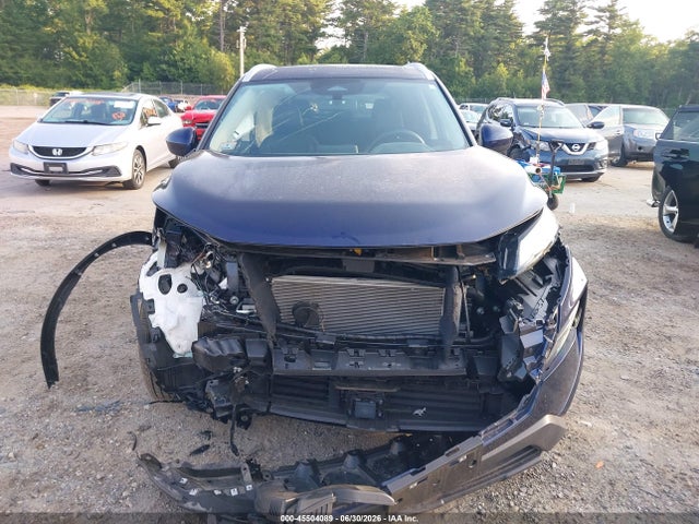 JN8BT3BB9SW166215 Nissan Rogue Sv Intelligent Awd