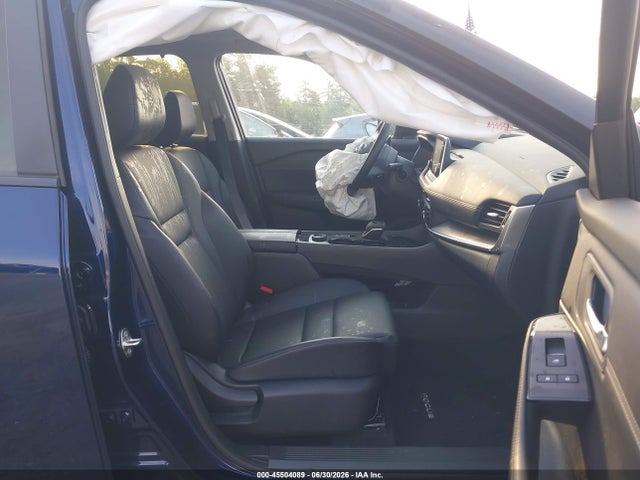 JN8BT3BB9SW166215 Nissan Rogue Sv Intelligent Awd