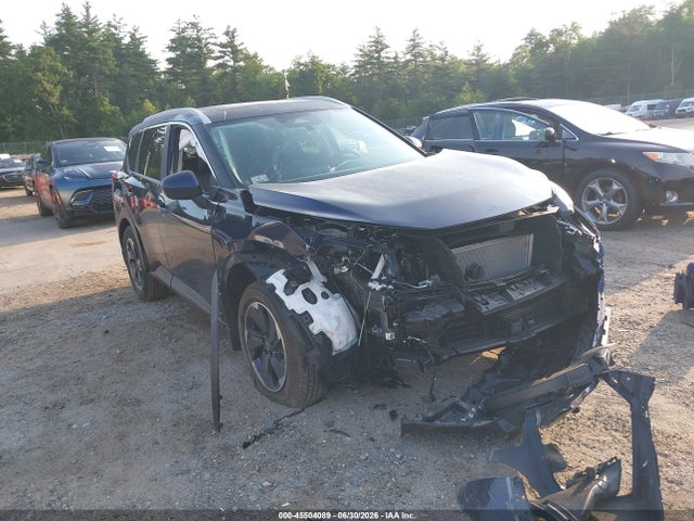 JN8BT3BB9SW166215 Nissan Rogue Sv Intelligent Awd