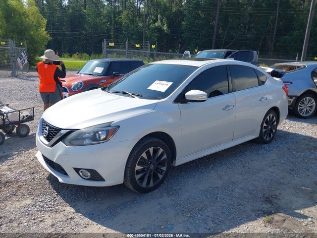 Nissan SENTRA SR 2016 3N1AB7APXGY246611 Image 2