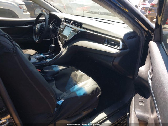 Toyota CAMRY LE 2018 4T1B11HK8JU600059 Image 5