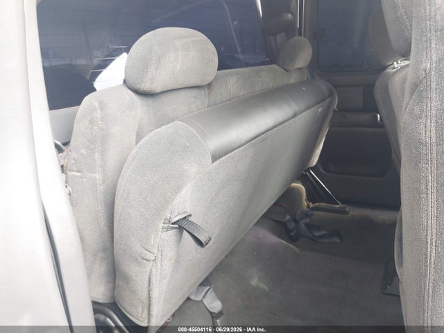 Продажа на аукционе авто 2004 Chevrolet Silverado 1500 Ls, vin: 2GCEC19T341411287, номер лота: 45504116
