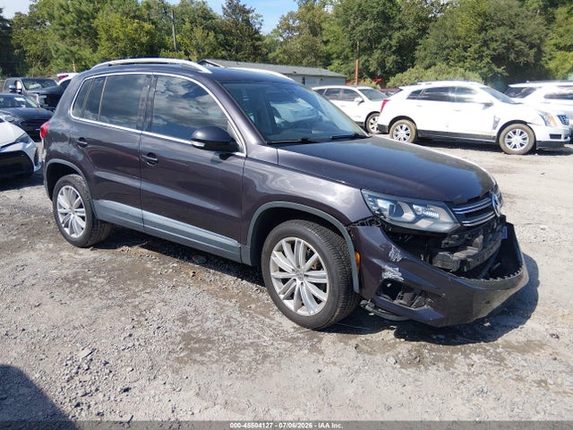 2016 Volkswagen Tiguan Se მანქანა იყიდება აუქციონზე, vin: WVGAV7AX8GW517415, აუქციონის ნომერი: 45504127