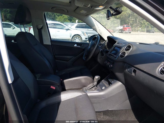 2016 Volkswagen Tiguan Se მანქანა იყიდება აუქციონზე, vin: WVGAV7AX8GW517415, აუქციონის ნომერი: 45504127