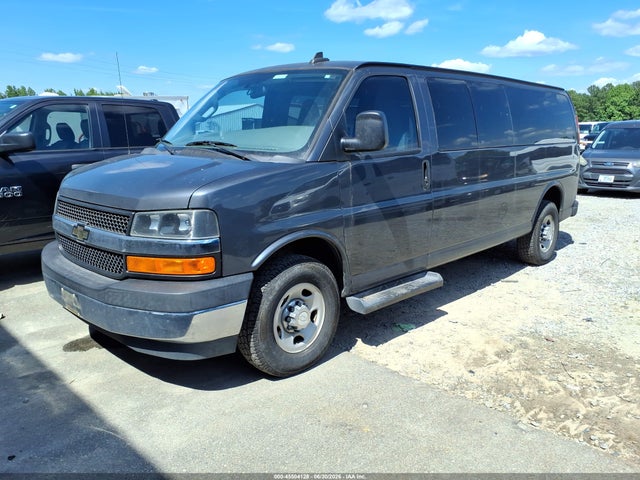 Chevrolet Express 3500 Lt 2017 1GAZGPFG9H1300327 Image 2