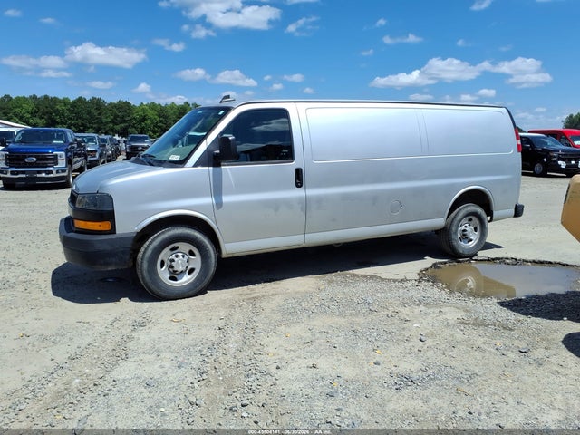 Chevrolet Express 3500 Work Van 2018 1GCZGHFG5J1313692 Image 14