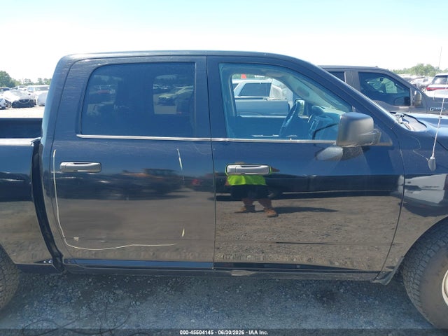 Продаж на аукціоні авто 2018 Ram 1500 Tradesman  4x4 5'7 Box, vin: 1C6RR7KG8JS306747, номер лоту: 45504145
