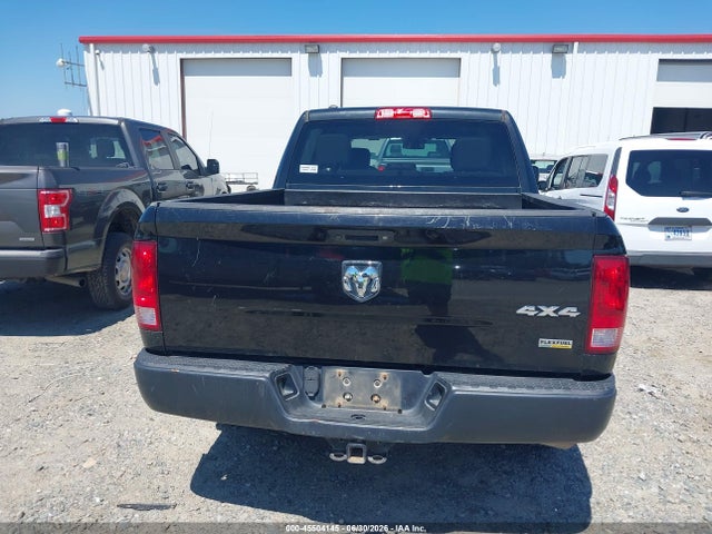 Продаж на аукціоні авто 2018 Ram 1500 Tradesman  4x4 5'7 Box, vin: 1C6RR7KG8JS306747, номер лоту: 45504145