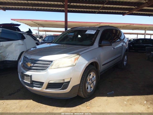 Chevrolet Traverse Ls 2015 1GNKRFED6FJ348019 Image 2