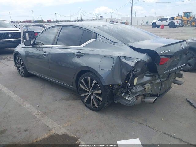 1N4BL4CV7NN397754 Nissan Altima Sr Fwd