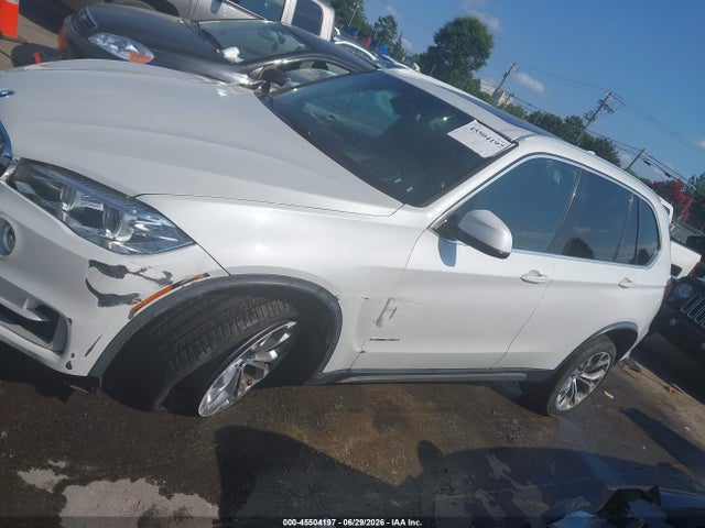 45504197 :رقم المزاد ، 5UXKR2C57J0X10224 vin ، 2018 Bmw X5 Sdrive35i مزاد بيع