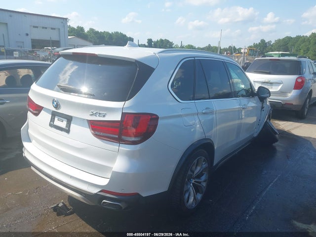 45504197 :رقم المزاد ، 5UXKR2C57J0X10224 vin ، 2018 Bmw X5 Sdrive35i مزاد بيع