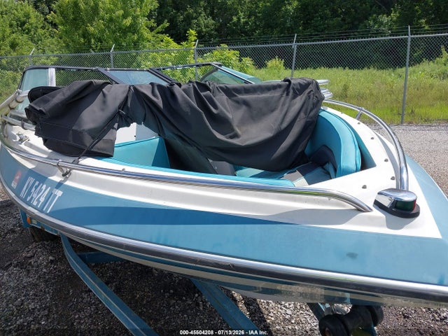 Auction sale of the 1989 Glastron Other, vin: GLAC0107H889, lot number: 45504208