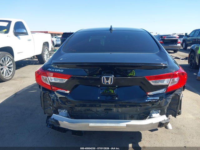 1HGCV3F20NA015142 Honda Accord Hybrid Sport